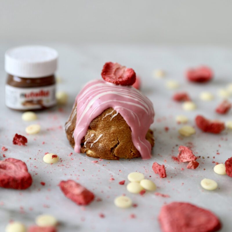 Strawberry kiss petit cookie (110 gram)
