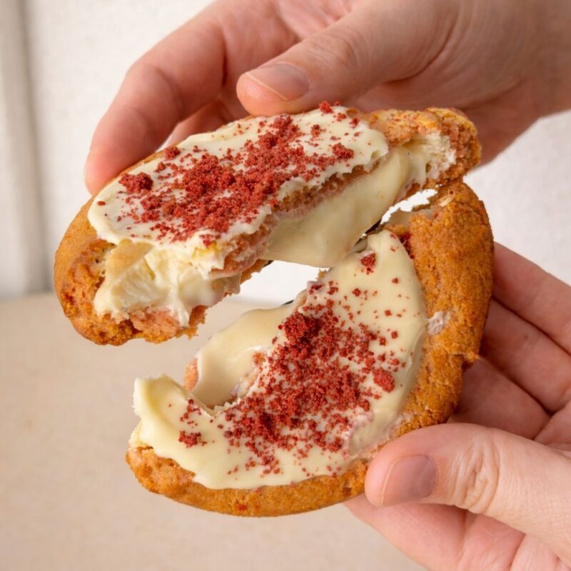 Red velvet classic lava cookie (120 gr)