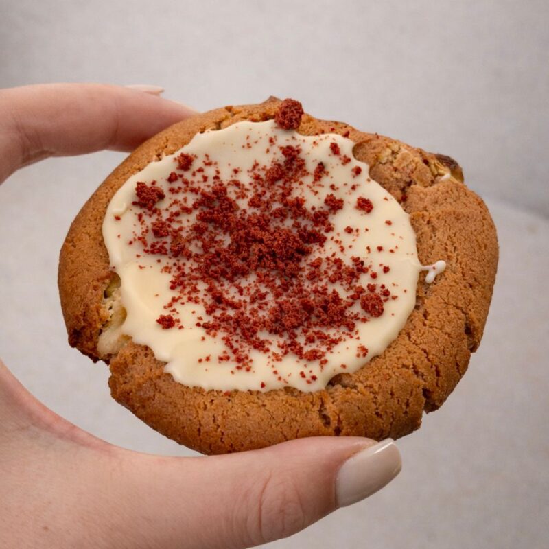 Red velvet classic lava cookie (120 gr)
